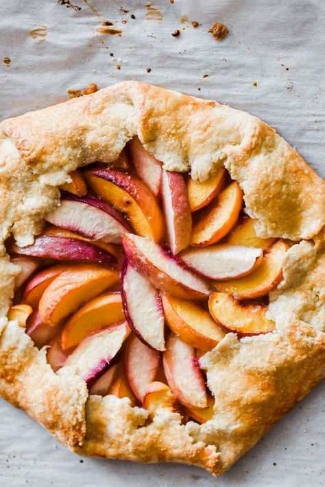 Peach Nectarine Galette - A flaky, buttery pie crust filled with fresh, juicy peaches and nectarines! The best summer dessert, and it's easier to make than a traditional pie! #pie #summer #dessertrecipes #baking #galette #pie #pierecipes #peaches #nectarine | bluebowlrecipes.com Nectarine Galette, Peach Galette Recipe, Rustic Tart, Galette Recipes, Peach Galette, Best Summer Desserts, Peach Tart, Buttery Pie Crust, Butter Crust