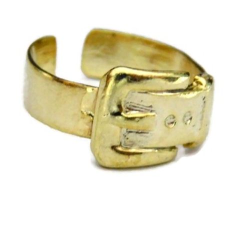 Yellow Gold Belt Buckle Ring. Comes In Four Sizes: 8 ,9 And 10. It Weighs Approximately 4.9 Grams. The Front Sides Measurements Are Approximately 15mm X 10mm Signet Rings Women Vintage, Tory Burch Ring, Trillion Engagement Ring, Silver Halo Ring, Gold Belt Buckle, Onyx Signet Ring, Signet Rings Women, Dainty Wedding Ring, Romantic Rings