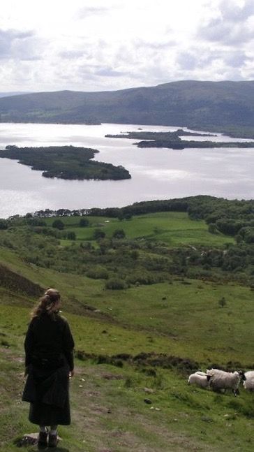 Irish Island, Ireland Aesthetic, Irish Countryside, Irish Cottage, Outer Hebrides, Stone Cottage, Year Plan, Pretty Photos, Scotland Travel