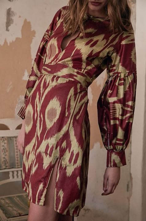 Afghani Clothes, Ikat Dress, Stylish Short Dresses, Classic Style Outfits, Fashion Sketches Dresses, Batik Fashion, Ikat Design, Ikat Print, Fancy Dress Design