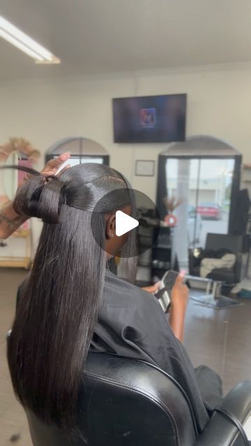 Ur Girl Fave Stylist💕 on Instagram: "How did I do ladies ? 
Watch me do this “Half-up/Half-down Quickweave” ❤️ 

#quickweave #halfuphalfdownhairstyle #hairstylist #hairtutorial #hairideas #hairinspiration #hairislife #naturalhair #voiceofhair #lafayettehairstylist #batonrougehairstylist #louisianahairstylist" Quick Weave Half Up Half Down With Bangs, Half Up Half Down Hair Black Women Bang, Straight Half Up Half Down Quick Weave, Half Up Half Down Hair Black Women Quick Weave, Half Up Half Down With Bun, Half Up Half Down With Side Bang, Half Up Half Down Clip Ins, Half Up Half Down Quick Weave, Half Up Half Down Weave