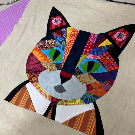 Cat Patchwork Project, Cat Quilt Design , Quilt Pattern With Cat , Cat Patchwork Fabric Ideas , Cat Patchwork Fabric Blocks , Cat Patterns - Etsy Cat Patchwork Pattern, With Cat, Cat Patchwork, Animal Patchwork, Creative Quilts, Eagle Quilt, Cat Quilt Block, Cat Quilt Patterns, Fabric Blocks