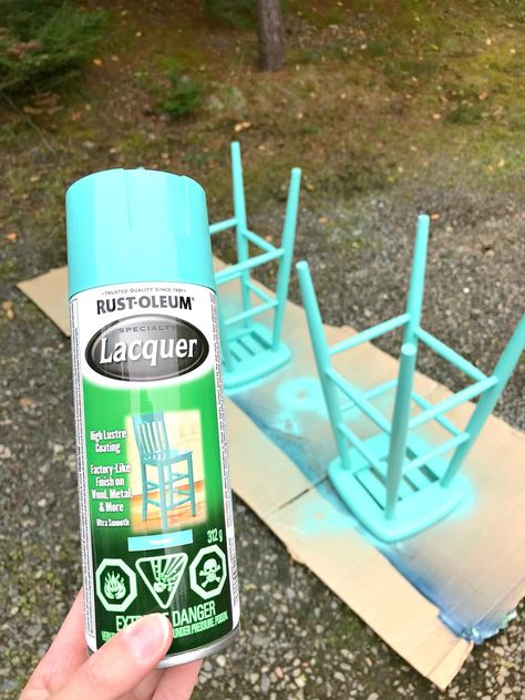 Give New Life to Old Furniture! Get Inspired by This Turquoise Lacquer Stool Makeover. Check Out The Review for The Rust-Oleum Speciality Lacquer Turquoise Spray Paint. You Can Create the Look of Factory Applied Lacquer from a Spray Can! #lacquerpaint #furnituremakeover #upcycle #spraypaint #rustoleum Aqua Inspiration, Lacquer Spray Paint, Stool Makeover, Spray Paint Projects, Interesting Furniture, Turquoise Kitchen, Spray Paint Colors, Lacquer Paint, Diy Sprays