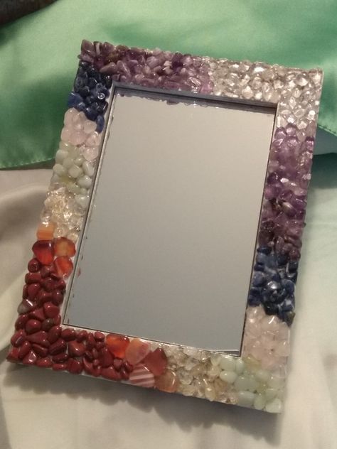 Diy Crystal Mirror Frame, Crystal Picture Frames, Crystal Mirror Frame, Diy Crystal Mirror, Gemstone Mirror, Spiritual Shop, Crystal Mirror, Mirror Frame Diy, Flower Mirror