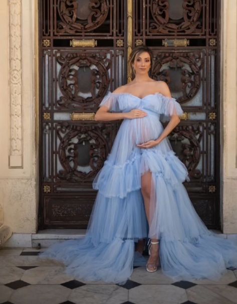 Gowns For Photoshoot, Bridesmaid Getting Ready Outfit, Maternity Prom Dresses, Sequin Maternity Dress, Maternity Gowns For Photoshoot, Vestidos Para Baby Shower, Bridesmaid Get Ready Outfit, Baby Shower Gown, Cute Pregnancy Pictures