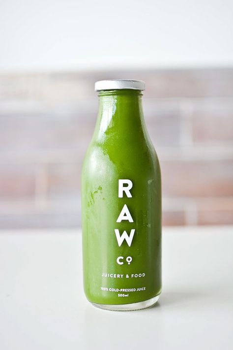 RAW Co. Juicery & Food on Behance Juice Logo, Benefits Of Organic Food, Healthy Juicing, Juice Branding, Drinks Packaging Design, Juice Packaging, Bottle Design Packaging, Glass Milk Bottles, Drink Packaging