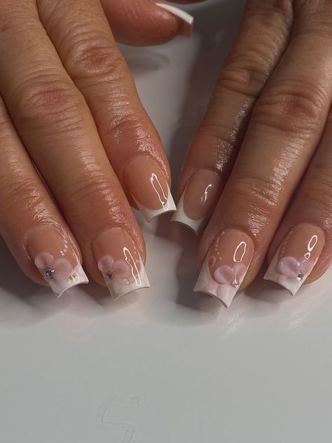 Girly Acrylic Nails, French Acrylic Nails, Classy Acrylic Nails, Short Square Acrylic Nails, Acrylic Nails Coffin Pink, Unique Acrylic Nails, Bling Acrylic Nails, Acrylic Nails Coffin Short, Short Acrylic Nails Designs