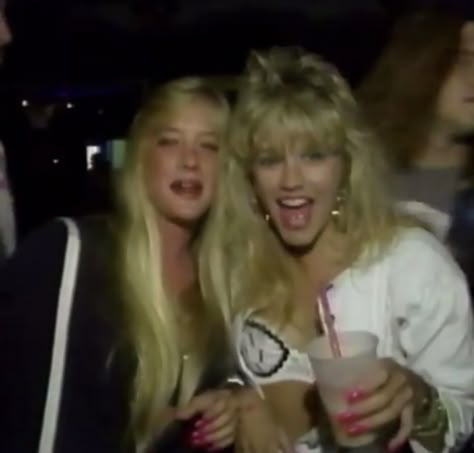 80s People Aesthetic, 80s Concert Aesthetic, 80s Highschool Fashion, 80s Core Aesthetic, Late 80s Hair, 80s School Aesthetic, 80s Girl Aesthetic, Late 80s Aesthetic, 80s Vibes Aesthetic