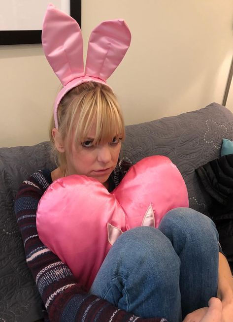 Anna Faris  The “Easter Bunny” looks rather sad this year...😢 shared to Admirers of Anna Faris  4/7/20 Anna Faris House Bunny, Blonde Icons, The House Bunny, House Bunny, 2000s Icons, Emo 2000s, Anna Faris, Movie Directors, Impractical Jokers