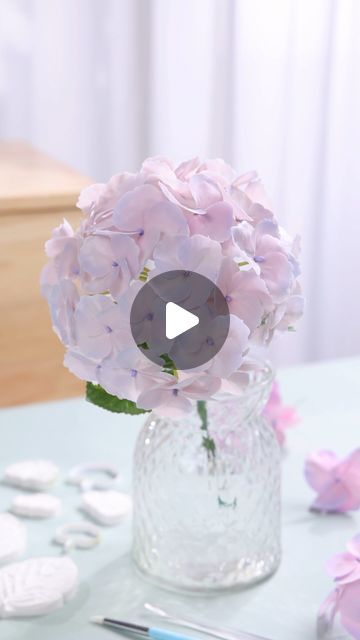 shaniabelle fondant on Instagram: "🌸🍃Edible art: How to make Gumpaste Hydrangea for cake decorating, so realistic!

Perfect floral gum paste make sure to create more floral designs 💞🫧

🛍️🛒Shop link in bio

Feel free to contact me if you’re interested in this floral mold kit and fondant，I will update the link later.

#gumpasteflower #floralart #floralgumpaste #flowermold #hydrangealove #qelegfondant #tutorial#flowercake #fondant #gumpasteflower #fondantflowers #inspo#tutorial#caketopper #tutorial #foodphotography #foodphotographyandstyling #reelsinstagram #foodgasm #tasty #dessert #video #inspiration #instagood #reels #cakeart #sugarart #cakeideas #LoveCelebration #BeautifulMoments #fondant #fondantcakesph#cutecake" Gum Paste Flowers Tutorials Step By Step How To Make, Small Gumpaste Flowers, Gum Paste Hydrangea, Clay Hydrangea Flower Tutorial, Hydrangea Resin, Mold Kit, Flower Molding, Gum Paste Flowers, Fondant Flowers