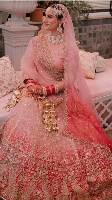 16 Brides Who Opted For Designer Salmon Pink-Coloured Lehengas For Their Wedding Day Wedding Saree Indian Bride, Pink Wedding Saree, Pink Indian Wedding, Pink Bridal Lehenga, Sikh Bride, Salmon Pink Color, Reception Lehenga, Indian Colours, Bridal Lehenga Collection