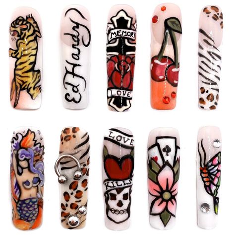 Ed Hardy Inspired Nails, Ed Hardy Nail Designs, Aethstetic Nails, Detailed Nail Designs, Ed Hardy Nails, Ed Hardy Aesthetic, 2000 Nails, Monster High Nails, Corset Nails