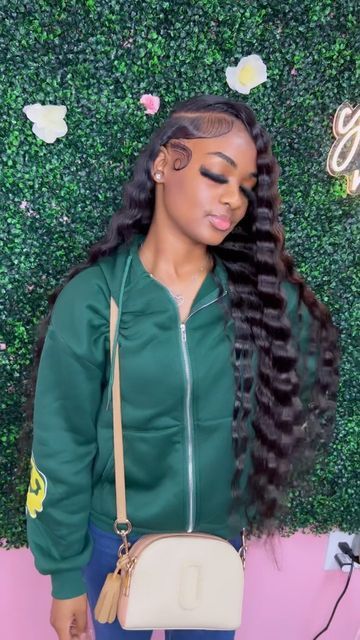 Side Part Quick Weave Crimp, Side Part Crimps Quick Weave, Sew In Weave With Leave Out Middle Part Crimps, Side Part W Crimps, Quick Weave Hairstyles Crimps, Sew In Weave With Leave Out Crimps, Krimped Hairstyles Side Part, Deep Side Part Crimps, Side Part Crimped Hair