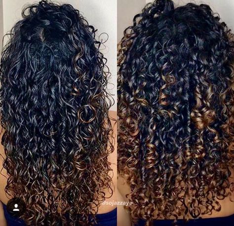 Colored Curly Hair, Curly Hair Styles Easy, Curly Hair Tips, Beauty Clothes, Hair Tips, Love Hair, Curly Hair Styles Naturally, Naturally Curly, Hair Hacks