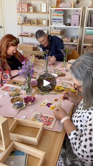 9.9K views · 910 reactions | 🌸 Special Mother’s Day Workshop 🌸Unleash your creativity and immerse yourself in the beautiful world of pressed flowers at my upcoming class! & Saturday 11 May, 2-3.30 pm at our studio. Join the fun with us!   When: Saturday 11 May  Where: The Gallery J studio Time: 2.00- 3.30 pm Link in bio. Book your tickets now 🎨 @classbento   #classbento #perthworkshops #perthworkshop #perthtodo #creativeworkshop #perthstudios #perthartists #perthisok #weekendnotesperth #perthsmallbusiness #perthbusiness #perthhappenings | Joanna Hiu | The Informers · If You Love Me Floral Workshop, Flower Studio, Creative Workshop, You Love Me, Pressed Flowers, Artist Studio, Beautiful World, The Gallery, Love Me