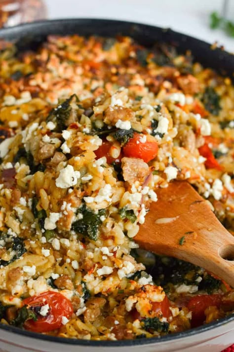 Butternut Squash and Sausage Orzo with Kale (One Pan) Butternut Squash And Sausage Recipes, Creamy Butternut Squash Orzo Sausage, Orzo Butternut Squash Recipe, Butternut Squash Orzo Recipes, Butternut Squash Sausage Orzo, Orzo With Sausage, Sausage Apple Butternut Squash, Sausage Butternut Squash Pasta, Pasta Butternut Squash Sausage