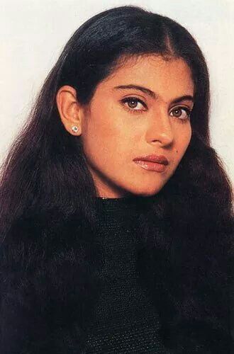 Kajol Wallpaper, Retro Bollywood Fashion, 90s Bollywood Fashion, 90s Bollywood Actress, Aesthetic Indian, Bollywood Makeup, Bollywood Retro, 90s Bollywood Aesthetic, 90s Women