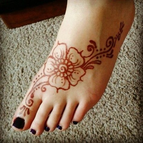 Henna Ankle, Henna Foot, Henna Tattoo Foot, Henna Tattoo Ideas, Henne Tattoo, Cute Henna Tattoos, Small Henna, Leg Henna, Henna Inspired Tattoos