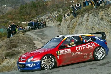 Sebastien Loeb in Citroen Xsara WRC at 2004 Rallye Monte Carlo Citroen Xsara Wrc, Citroen Sport, Rally Car Design, Wrc Cars, Cars (disney) Party, Group B Rally, Monte Carlo Rally, World Rally Championship, Wrc Rally