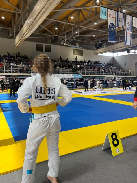 Jiu Jitsu Competition, Brazilian Juijitsu Aesthetic, Jiujitsu Hairstyles, Jiujitsu Aesthetic, Jiu Jitsu Wallpaper, Jiu Jitsu Aesthetic, Bjj Aesthetic, Brazilian Jiu Jitsu Women, Bjj Competition