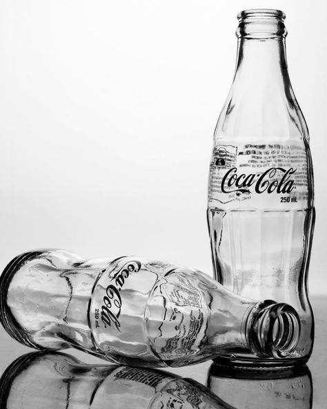 coke bottles. by GoldenBulletx Glass Drawing, Bottle Drawing, Realistic Pencil Drawings, Glass Photography, Pencil Sketch Drawing, Observational Drawing, Object Drawing, Still Life Drawing, Pencil Art Drawings