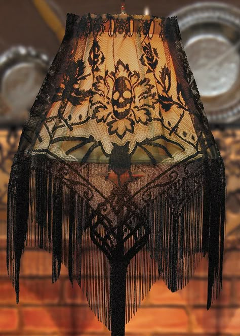 Halloween Lampshade Diy, Gothic Lampshade Diy, Witchy Lampshade, Spooky Lampshade, Goth Lampshade, Halloween House Aesthetic, Halloween Lampshade, Gothic Lampshade, Halloween Gala