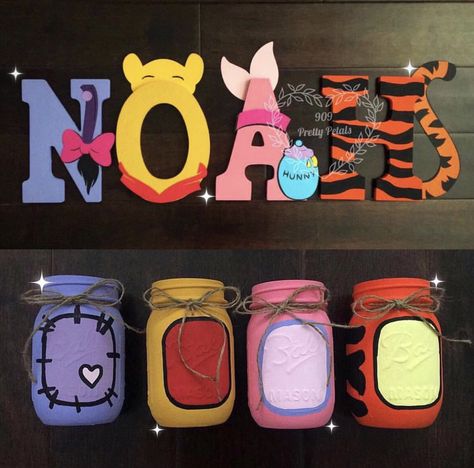 Winnie The Pooh Crafts For Adults, Diy Winnie The Pooh Decorations, Winnie The Pooh Party Decor, Winnie The Pooh Letters, Pooh Painting, Pooh Bebe, Winnie The Pooh Decor, Winnie The Pooh Party, Pooh Party