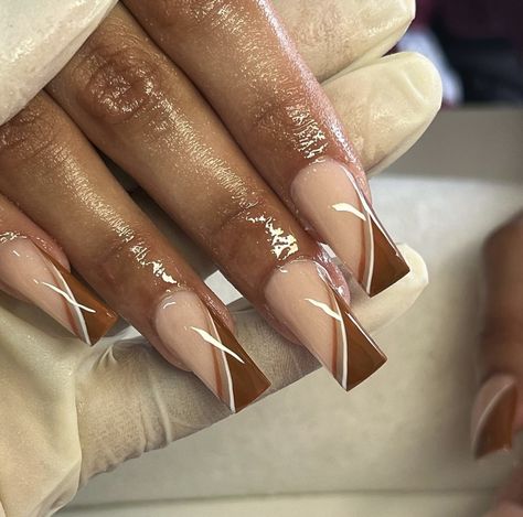 Warm Tone Nails Design, Autumn Birthday Nails, Brown Themed Nails, Medium Nude Nails, Brown And Yellow Nails, Nail Art Designs Brown, Brown Acrylic Nails Design, Square Nail Designs Fall, Nails Acrylic Autumn