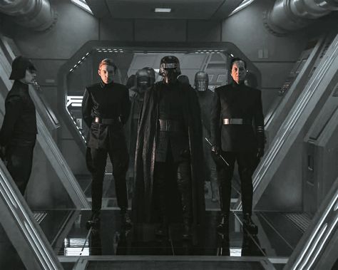 The Finalizer Star Wars, The First Order Star Wars, Star Wars Shifting Visualization, First Order Star Wars, Star Wars First Order, General Hux, Wars Aesthetic, Star Wars Vii, Star Wars Planets