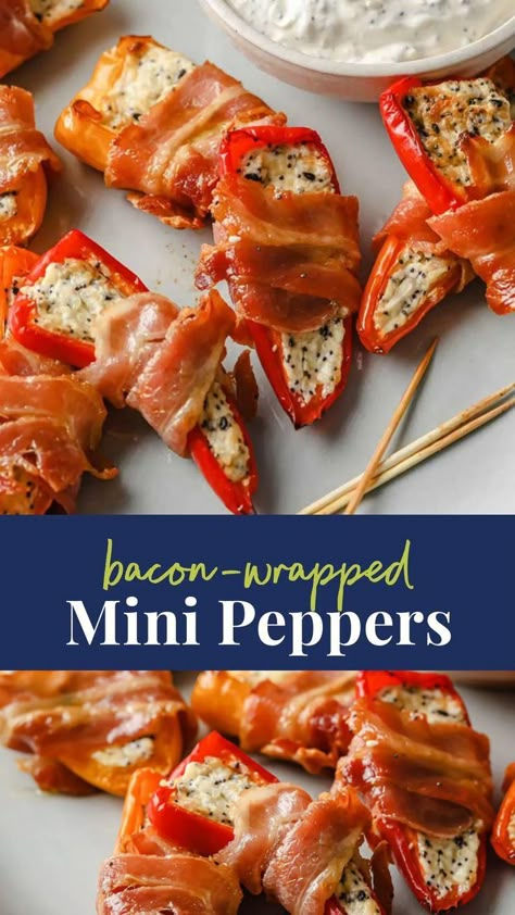 Stuffed Peppers Appetizer, Bacon Wrapped Peppers, Mini Peppers, Pepper Recipe, Everything Bagel Seasoning, Stuffed Mini Peppers, Bagel Seasoning, Cooking Bacon, Low Carb Appetizers