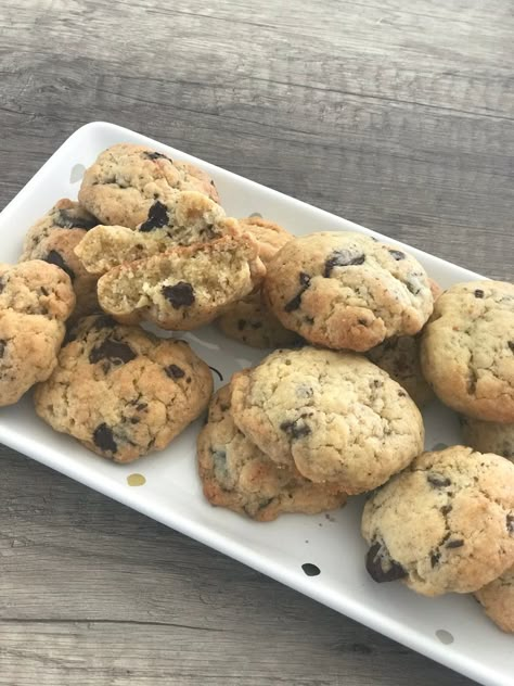 Cookies Banane, Food Innovation, Biscuit Cookies, Biscuit Recipe, Cookie Desserts, Sans Gluten, Sweet Recipes, Cookies Et Biscuits, Healthy Snacks