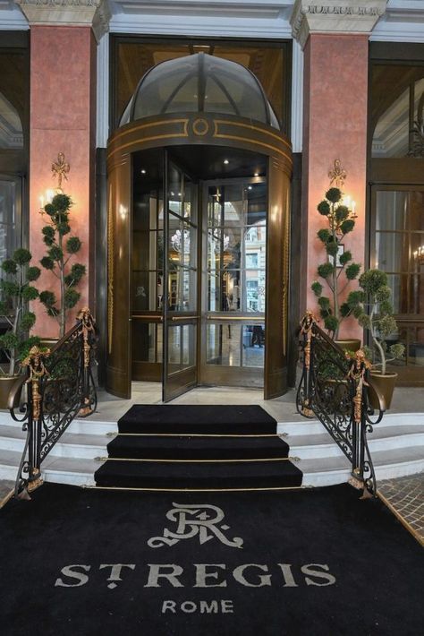 The entrance of the St Regis Hotel in Rome, Italy Hotel In Rome, St Regis Hotel, Romulus And Remus, Palatine Hill, Farmhouse Kitchen Remodel, Italy Hotels, Vatican Museums, St Regis, Elegant Interiors