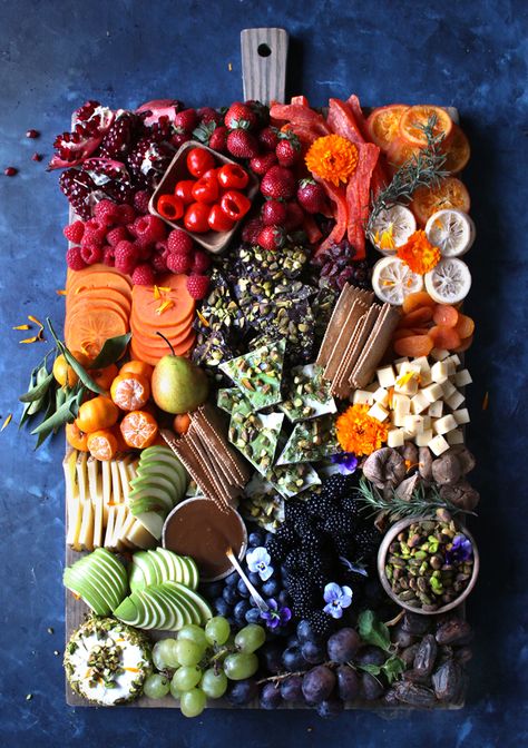 Chocolate And Fruit Board, Fruit Dessert Board, Chocolate Platter Board, Fruit Grazing Board, Fruit Boards, Fruit Board, Thai Mat, Dark Chocolate Bark, Matcha Chocolate