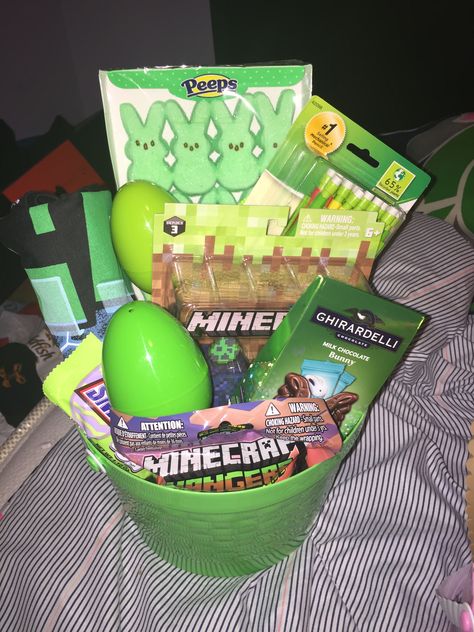 Minecraft Easter Basket for Boys Kids Easter Basket Ideas Boys, Video Game Easter Basket Ideas, Easter Baskets Fornite, Minecraft Easter Basket, Easter Basket For Boys Age 10, Easter Basket Ideas For Boys 5-7, Easter Basket Ideas, Easter Basket Ideas For 8-10 Year Boys, Easter Basket Themes