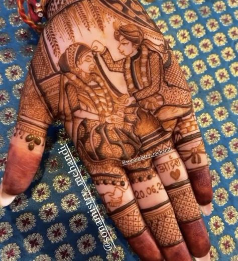 https://youtu.be/PZXByp6dHiM Latest Mehndi Designs Wedding, Bridal Mehndi Design, New Bridal Mehndi Designs, Mehndi Designs Bridal Hands, Rose Mehndi Designs, Mehndi Design Pictures, Very Simple Mehndi Designs, Miss To Mrs, Engagement Mehndi Designs