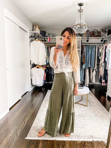 Tiered Pants Outfit, Boho Pants Outfit, Tiered Pants, Pants Boho, Us Fashion, Amazon Favorites, Pants Outfit Casual, Boho Style Outfits, Boho Pants