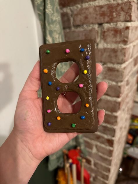 Add some fun to your home with these cosmic brownie lightswitch or outlet covers! Diy Outlet Covers, Light Switch Covers Diy, Dorm Room Crafts, Cosmic Brownies, Outlet Plug, Pastel Home Decor, Switch Socket, Bedroom Crafts, Room Redesign