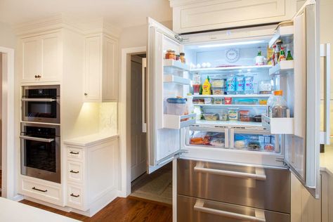 Miele Refrigerator, Thermador Refrigerator, Miele Kitchen Appliances, Column Refrigerator And Freezer, Traditional French Doors, Subzero Refrigerator, Miele Kitchen, Integrated Refrigerator, Column Refrigerator