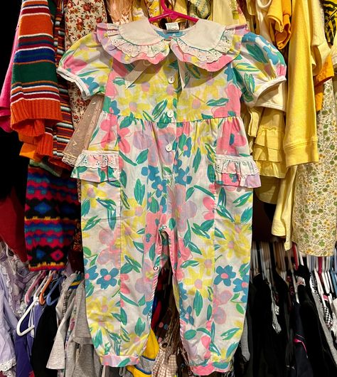 90s Baby Clothes, Baby Clothes Aesthetic, Jumpsuit 90s, Vintage Toddler Clothes, Kids C, Vintage Baby Clothes, 90s Baby, Baby Jumpsuit, Floral Jumpsuit