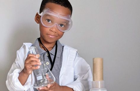 I think children should dress up for chemistry experiments. White coat, goggles...get the kids in the mood! Dress Up As Scientist, Scientist Goggles, Scientist Dress Up For Kids, Mad Scientist Lab Coat Diy, Chemistry Lab Coat, Baby Crafts To Make, Scientist Costume, Microscope Kids, Diy Confetti