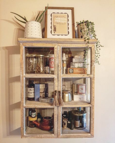 Corner Apothecary Cabinet, Herbal Knowledge, Herbal Medicine Cabinet, Home Apothecary, Vintage Medicine Cabinets, Toxic Free Living, Natural Medicine Cabinet, Medicine Cabinet Organization, Herbal Coffee