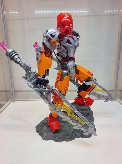 Lego Bionicle Female Moc, Akira Bike, Lego Bins, Mech Robot, Lego Monster Moc, Bionicle Art, Lego Bionicle Meme, Lego Mecha Moc, Lego Hero Factory