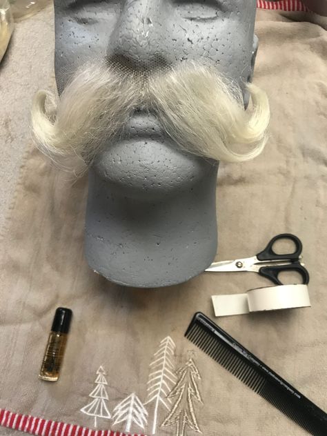 Mustache Diy, Diy Mustache, Mustache Costume, Beard Wig, Alcone Makeup, Foam Wigs, Fake Mustaches, Wig Companies, Santa Beard