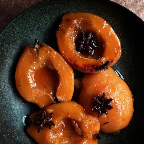 Roast duck and baked quince: Nigel Slater’s recipes for festive gatherings | Christmas food and drink | The Guardian Roasted Quince, Red Cabbage With Apples, Quince Recipes, Jam Tarts, Nigel Slater, Candied Orange Peel, Roast Duck, Winter Desserts, Duck Recipes