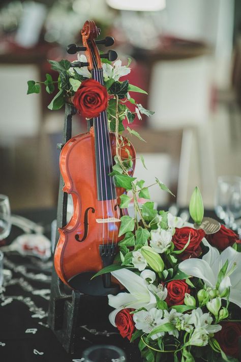 Wedding Refreshments, Wedding Expo Booth, Music Table, Harlem Nights, Music Themed Wedding, Purple Wedding Flowers, Wedding Expo, Music Decor, Music Themed