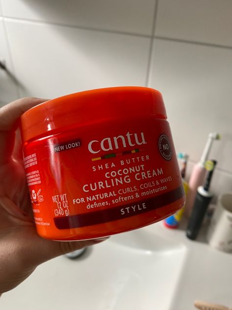 Shea butter curling cream Christmas Ideas For Mum, Cantu Curling Cream, Curling Cream, Vision Bored, Cedar Point, Cream Aesthetic, Curl Cream, Hair Cream, Hair Curlers