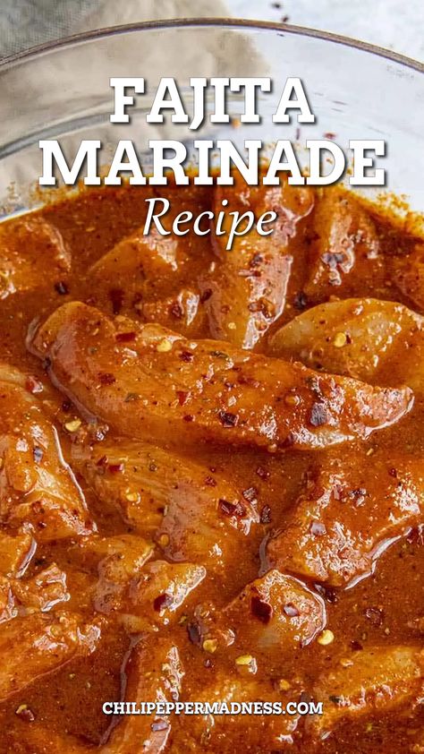 Best Fajita Marinade, Fajita Marinade Recipe, Fajita Meat, Easy Fajita Recipe, Beef Fajita Recipe, Cafe Lunch, Steak Fajita Recipe, Fajita Marinade, Homemade Fajita Seasoning