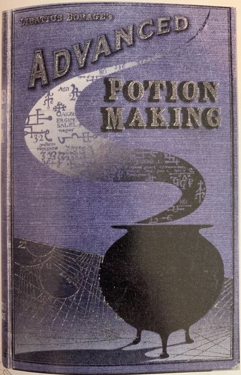 Potion Making, Imprimibles Harry Potter, Harry Potter Wiki, Harry Potter Potions, Ronald Weasley, Lily Potter, Film Props, Lord Voldemort, Albus Dumbledore