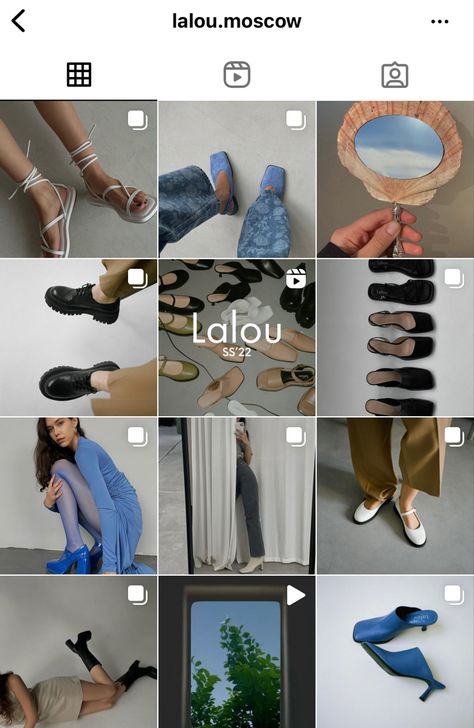 Shoes Layout Instagram, Shoe Brand Instagram Feed, Shoes Instagram Feed, Feed De Instagram Ideas Negocios, Ideas Negocios, Tik Tok Fashion, Instagram Shoes, Instagram Feed Planner, Logo Design Set