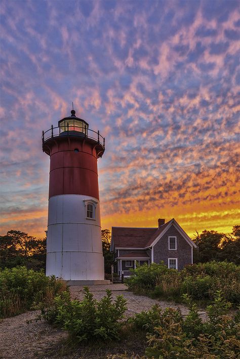 Behind the Image of Cape Cod Nauset Lighthouse – Welcome to Juergen Roth Galleries – A Photo Blog about my Creative Journey and Adventures in Boston, New England and Florida Nauset Lighthouse Cape Cod, Cape Cod Lighthouses, Memory Tattoos, Cape Cod Photography, Beach Lighthouse, Airport Codes, Famous Lighthouses, Vacation 2024, Massachusetts Travel